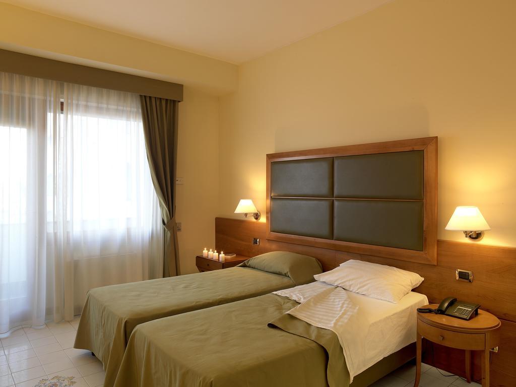 Grand Hotel Don Juan Giulianova Rom bilde