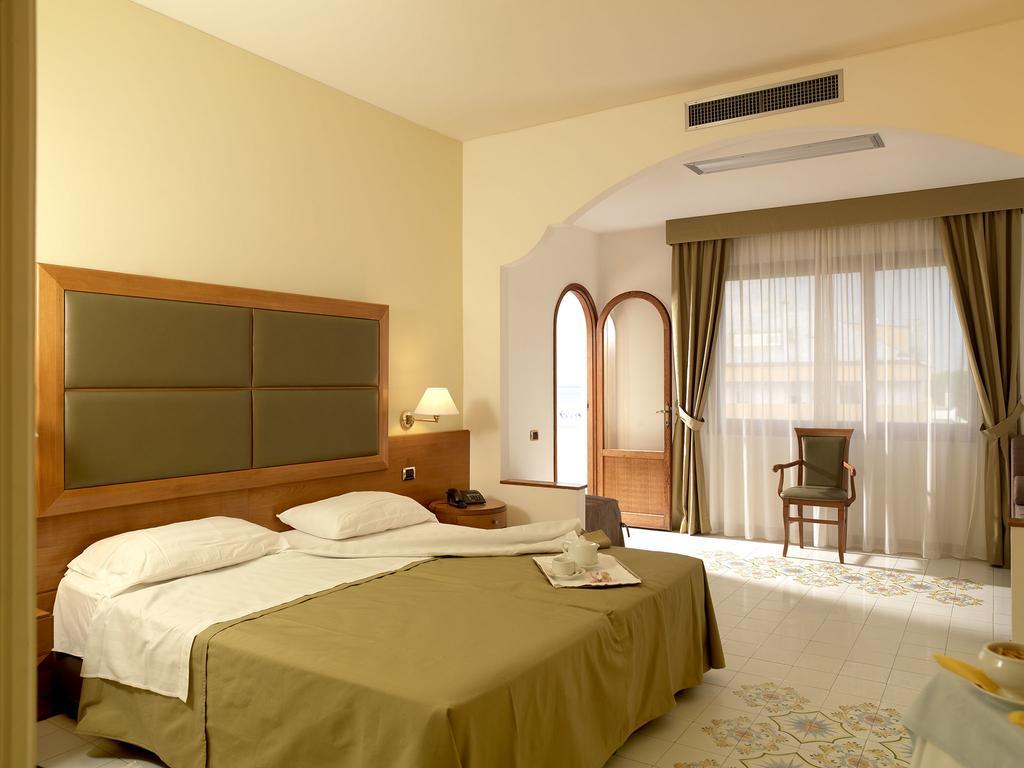 Grand Hotel Don Juan Giulianova Eksteriør bilde