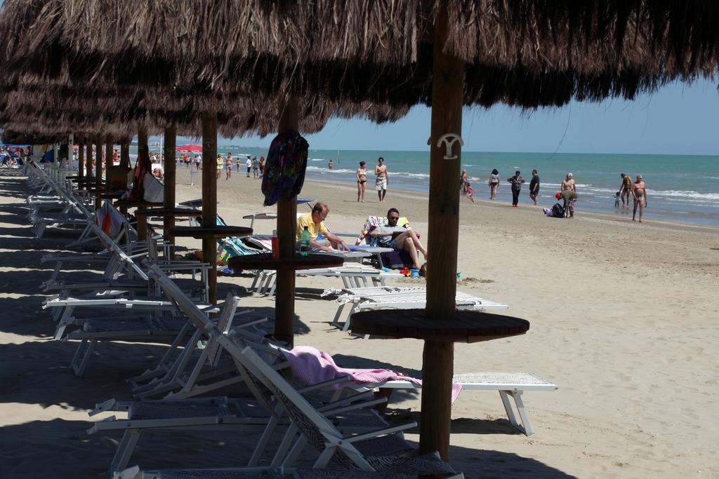 Grand Hotel Don Juan Giulianova Eksteriør bilde