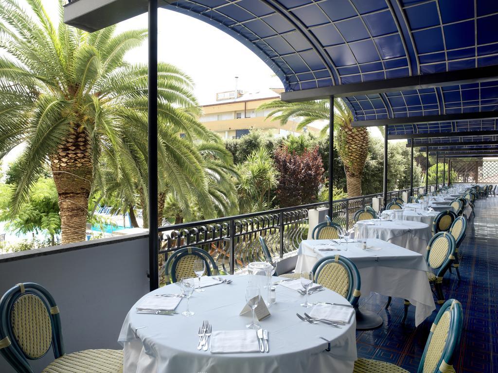 Grand Hotel Don Juan Giulianova Eksteriør bilde