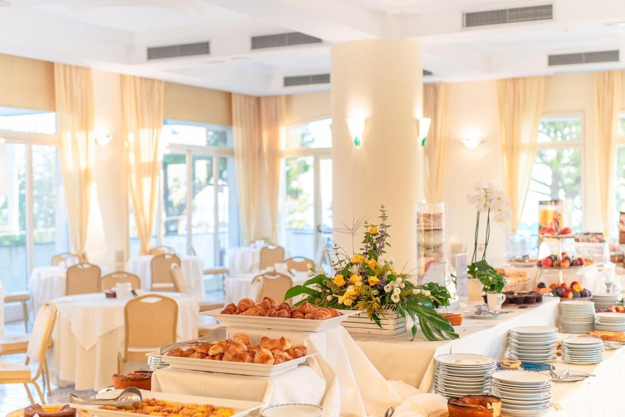 Grand Hotel Don Juan Giulianova Eksteriør bilde